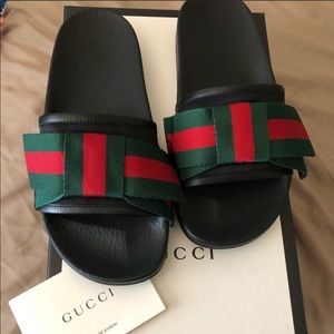 ❗️SOLD❗️Gucci slides
